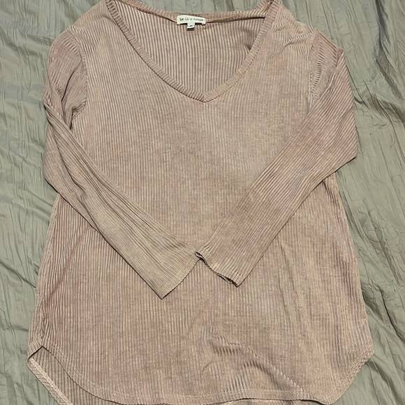 Light pink textured blouse - Picture 1 of 2